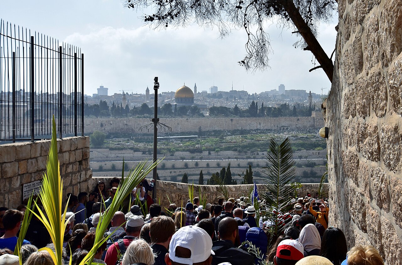 War Procession War cancels Palm Sunday procession in Jerusalem, but churches ‘remain ...