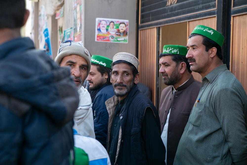 Kashmir: Sharif's party leads the vote count amid protests